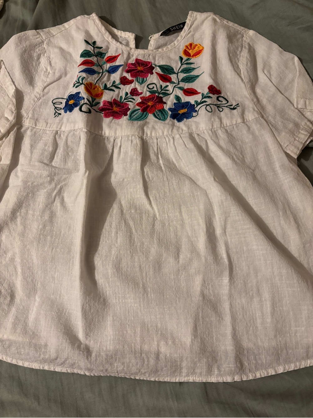 Embroidered Floral Peasant Top in White